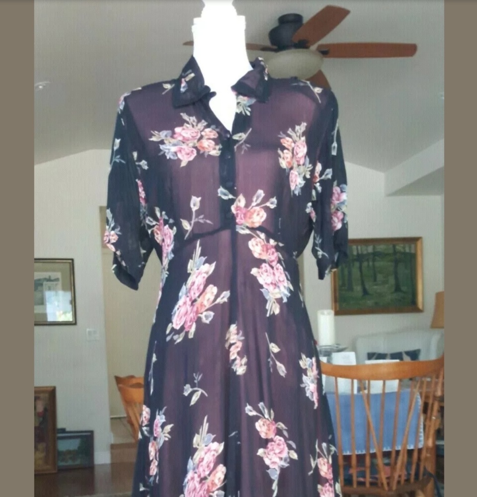 Starina black floral rayon vintage dress